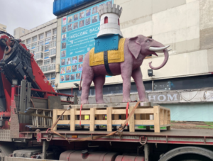 Elephant statue being relocated